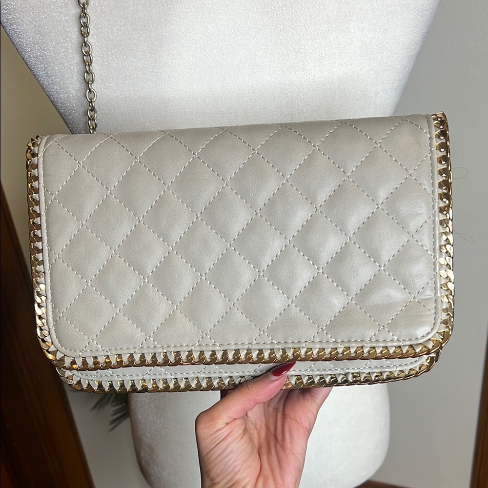 Gray Quilted Chain Bag